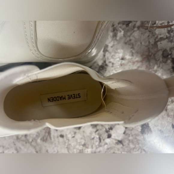 Steve Madden Sahara Boot - Picture 7 of 8